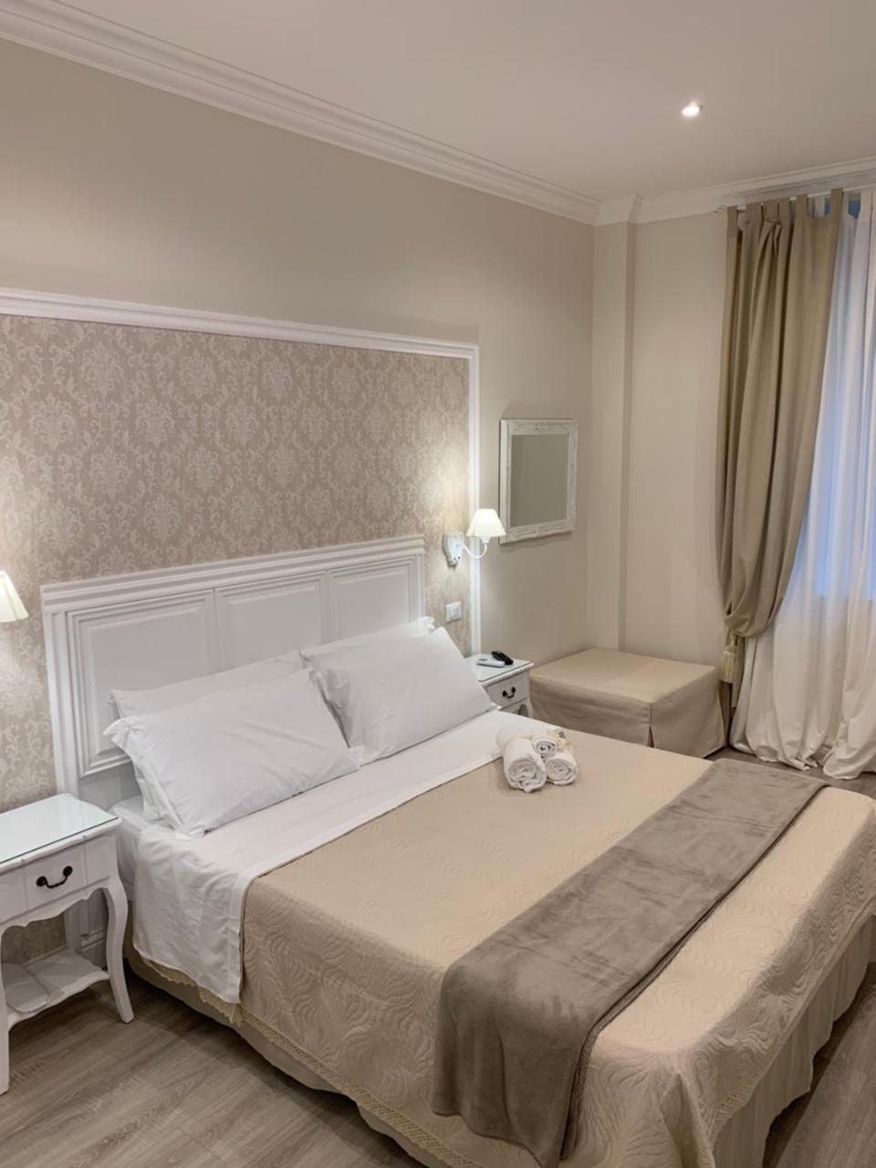 Charme & Chic Bed & Breakfast Roma Eksteriør bilde